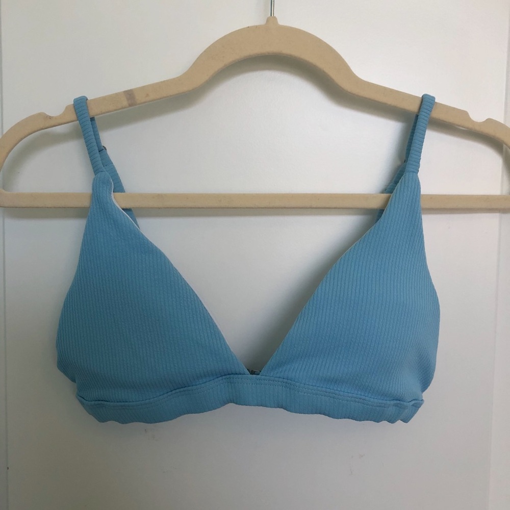 NWOT Blue Bikini Top